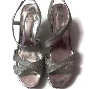 Simply Styled Womens Silver Strappy  Heels Sz 8m